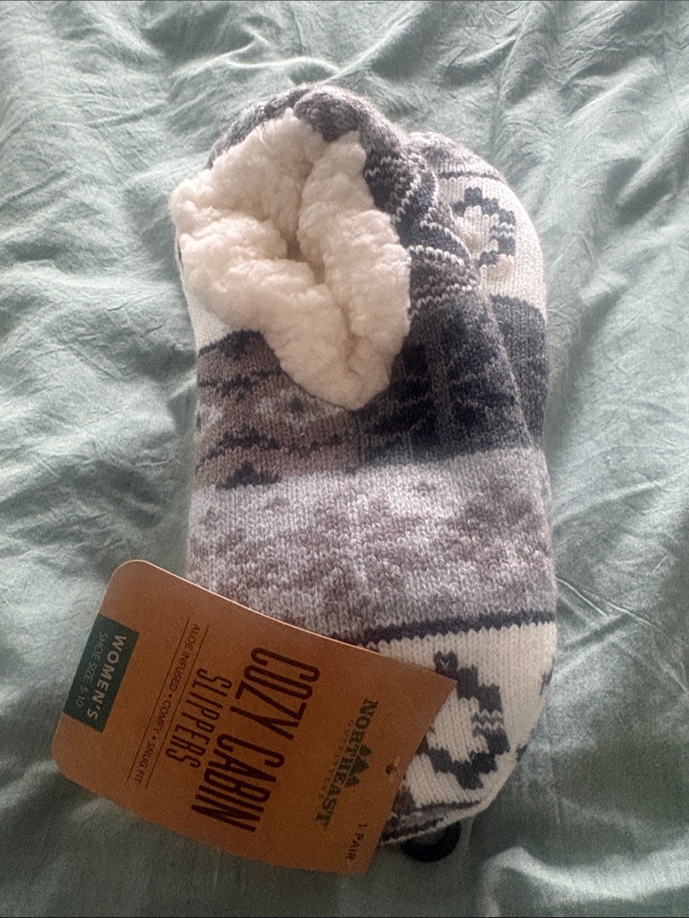 Cozy Cabin Sherpa-Lined Slipper Socks - Gray & Cream